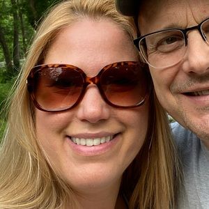 Meet your Posher, Jenniffer